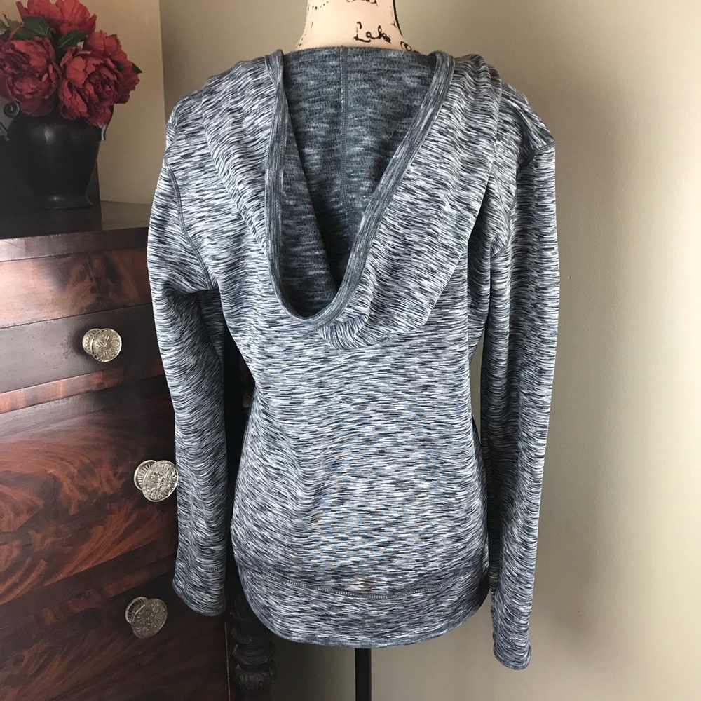 Tangerine athletic pullover - Picture 3 of 4